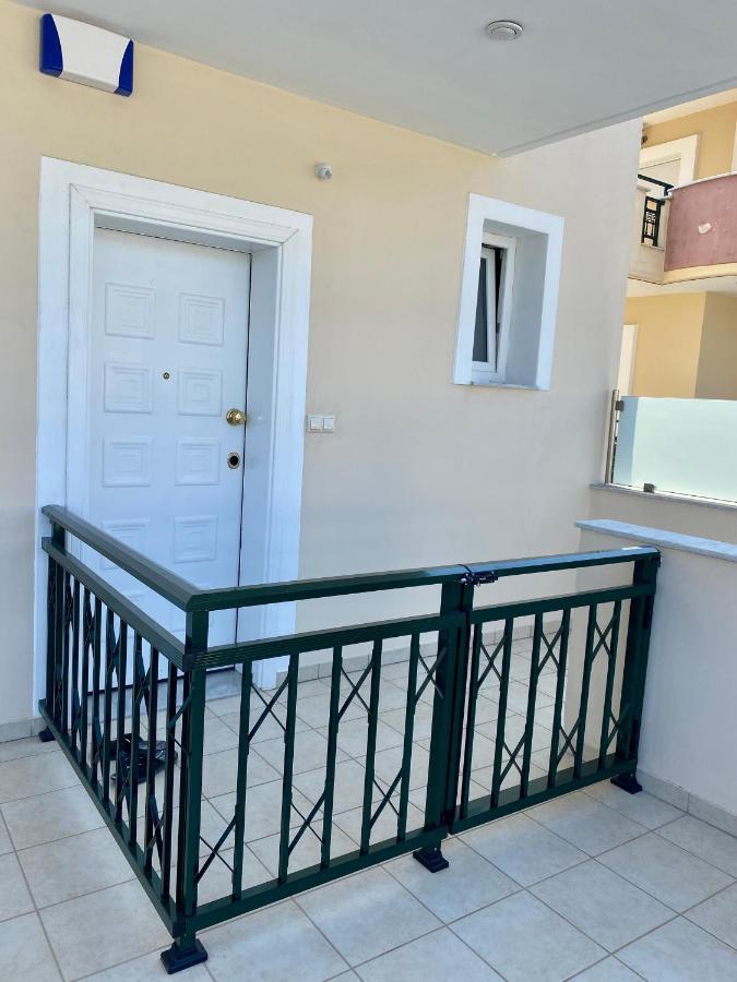 Nea Iraklitsa Thea Apartments מראה חיצוני תמונה